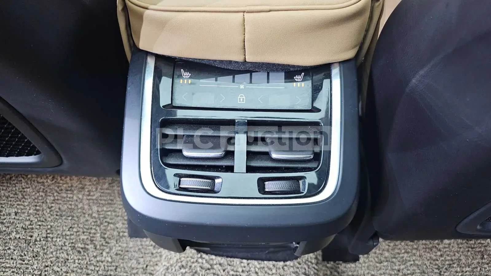 Volvo Xc90 D5 AWD| DIST| 360| HEAD-UP| ВКЛ.ТЕХНОТЕСТ, снимка 14 - Автомобили и джипове - 54911205