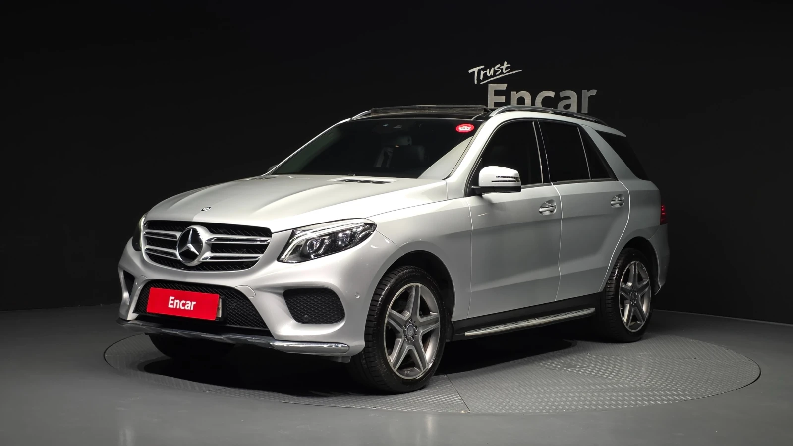 Mercedes-Benz GLE 350 GLE350d 4MATIC | Панорама | Навигация | Кожен сало