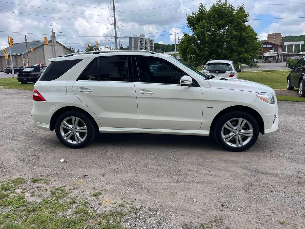 Mercedes-Benz ML 350 BlueTEC/ШИБИДАХ/ПОДГРЕВИ/АВТОФИНАНСИРАНЕ, снимка 4 - Автомобили и джипове - 55064689