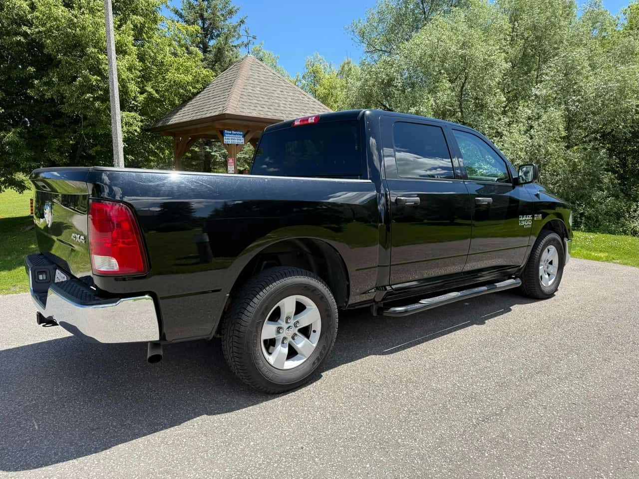 Dodge RAM 1500 * SLT * CARFAX * ЦЕНА ДО БГ, снимка 3 - Автомобили и джипове - 55264379