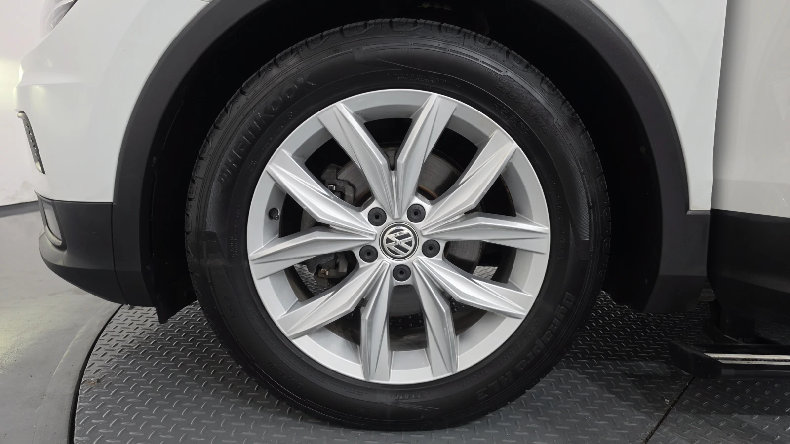 VW Tiguan 2.0 TDI Premium autoprime.bg, снимка 5 - Автомобили и джипове - 56081193