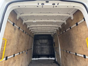 VW Crafter 2.0 TDI Maxi TOP, снимка 11 - Бусове и автобуси - 53632811