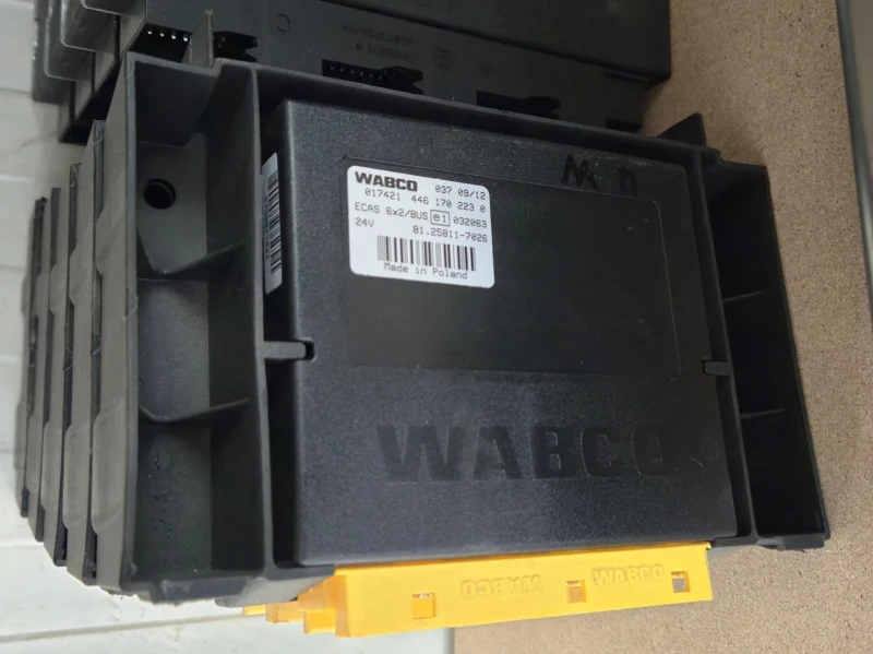 Mercedes-Benz Actros Модули за Mercedes, MAN и DAF, снимка 5 - Камиони - 52396704