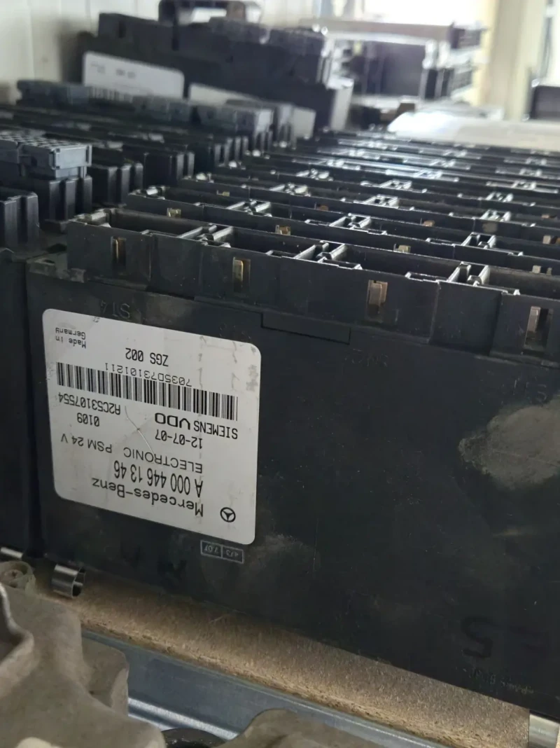 Mercedes-Benz Actros Модули за Mercedes, MAN и DAF, снимка 2 - Камиони - 52396704