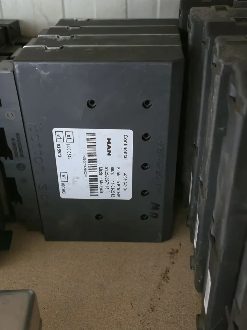 Mercedes-Benz Actros Модули за Mercedes, MAN и DAF, снимка 6 - Камиони - 52396704