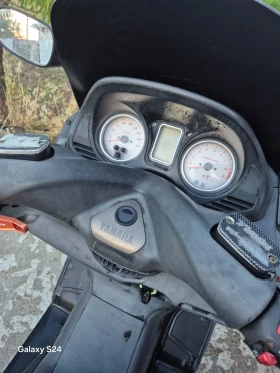 Yamaha T-max 