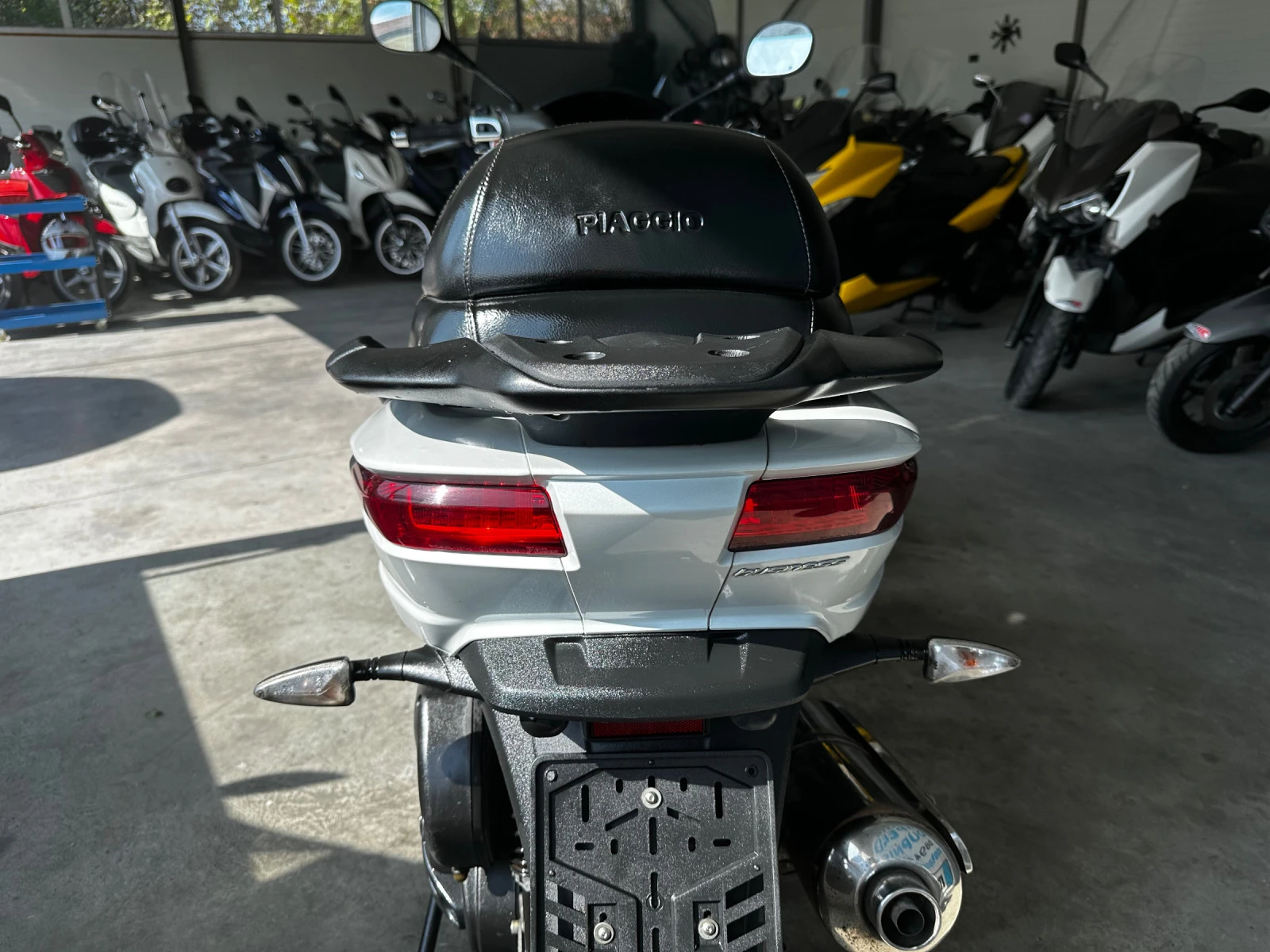 Piaggio Mp3 LT BUSINESS-ABS ASR - изображение 6