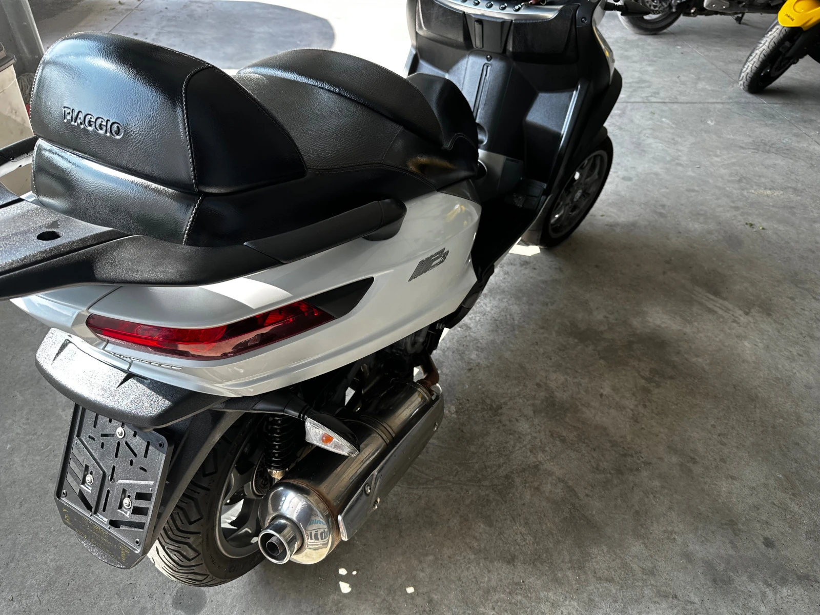 Piaggio Mp3 LT BUSINESS-ABS ASR - изображение 7