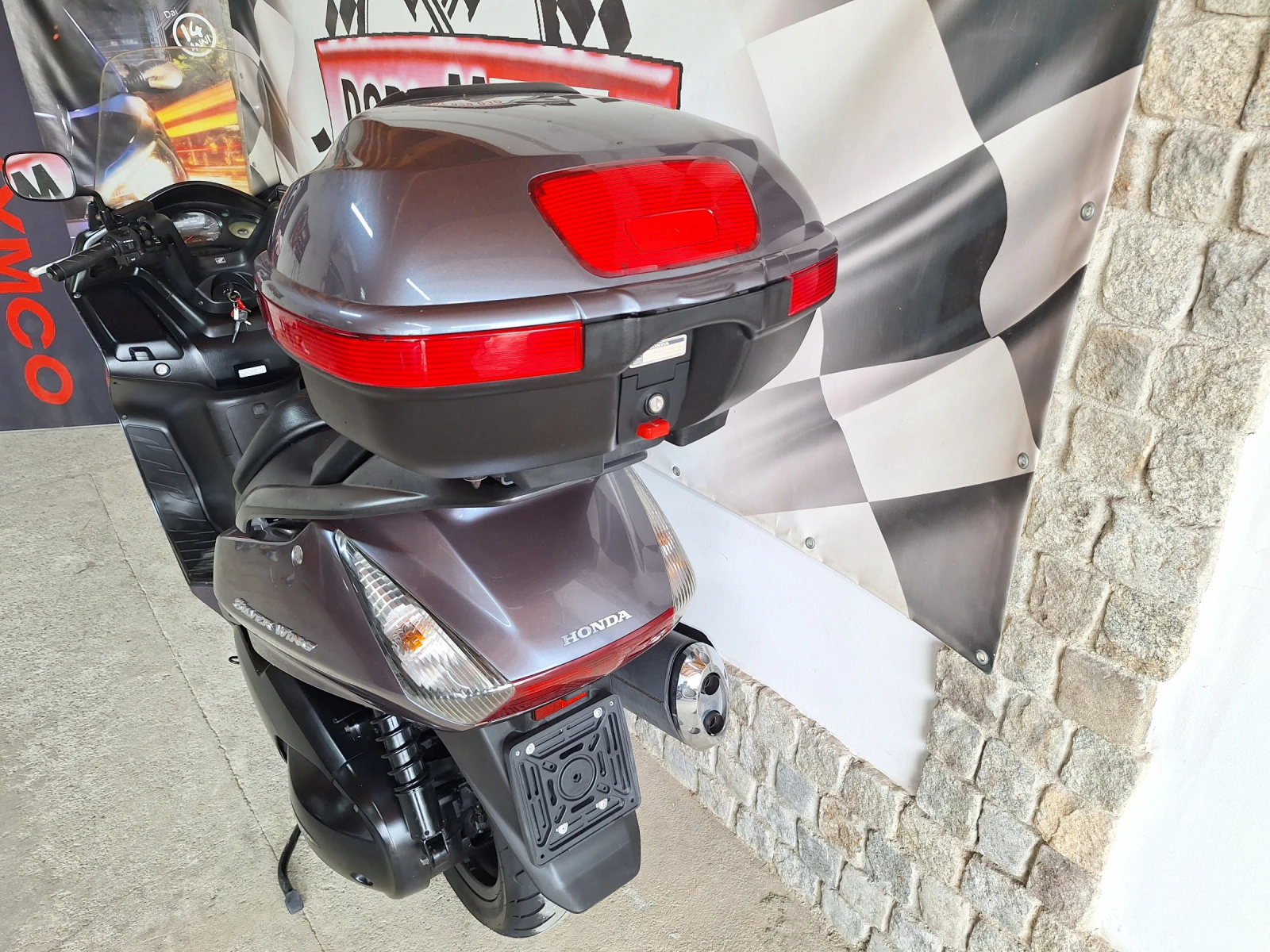 Honda Silver Wing 400i - изображение 7