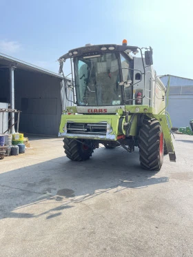      Claas Tucano 450