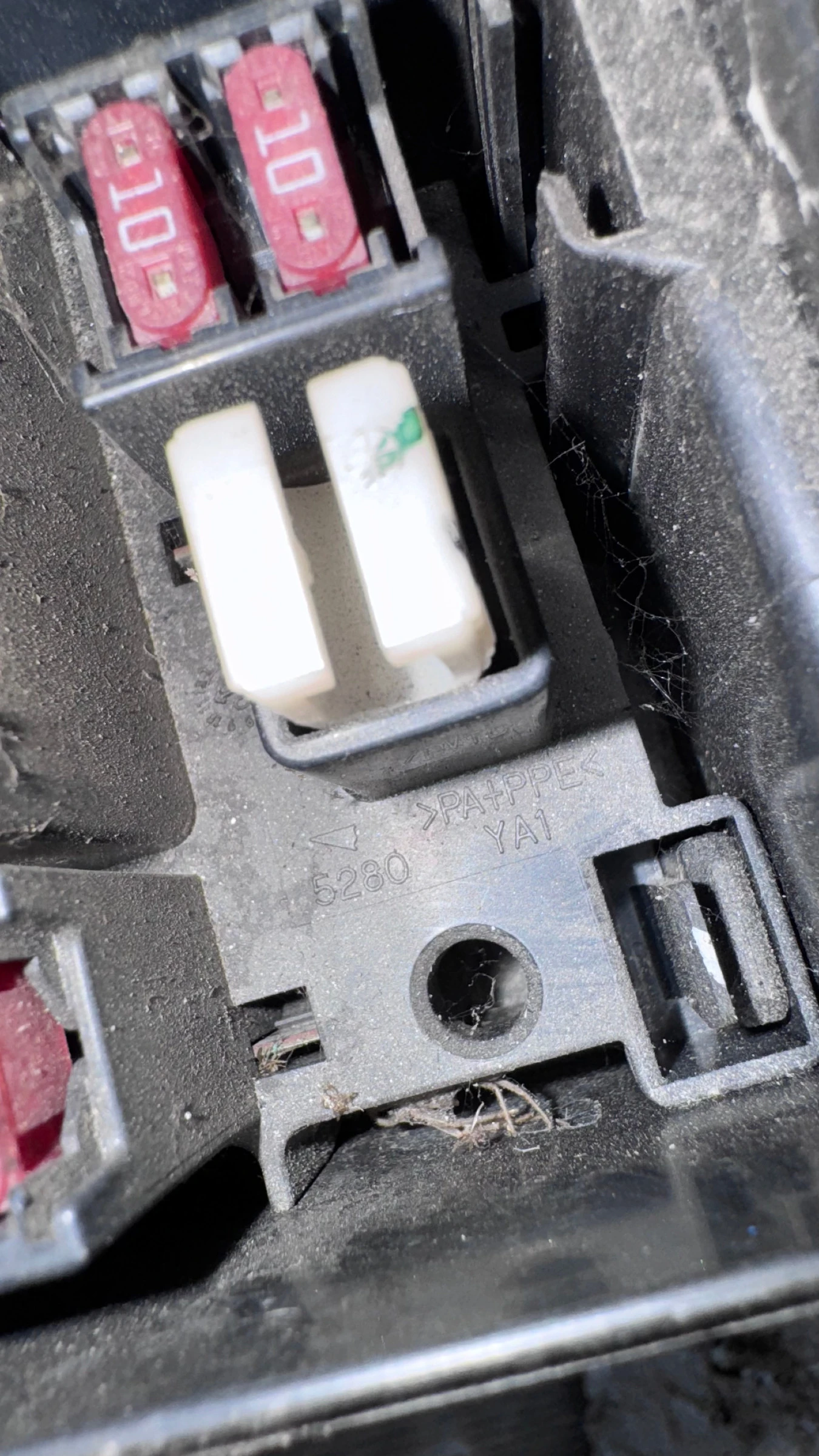 ��������� ����� (������� ����� BSI / BSM ) �� Mazda 6 - 5280YA1 | Mobile.bg � ����������� 2