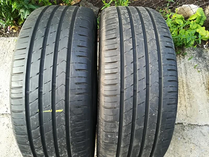 Гуми Летни 215/55R16, снимка 1 - Гуми и джанти - 22001372