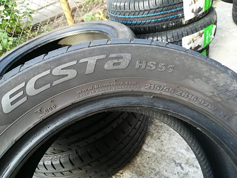 Гуми Летни 215/55R16, снимка 4 - Гуми и джанти - 22001372