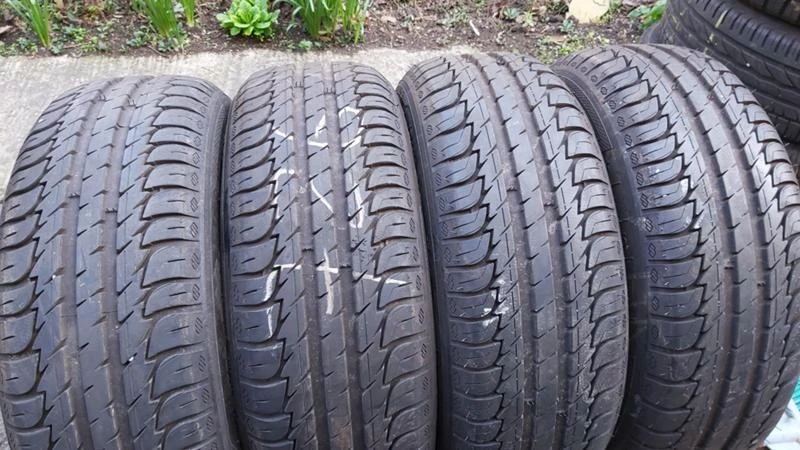 Гуми Летни 185/55R15, снимка 1 - Гуми и джанти - 27288615