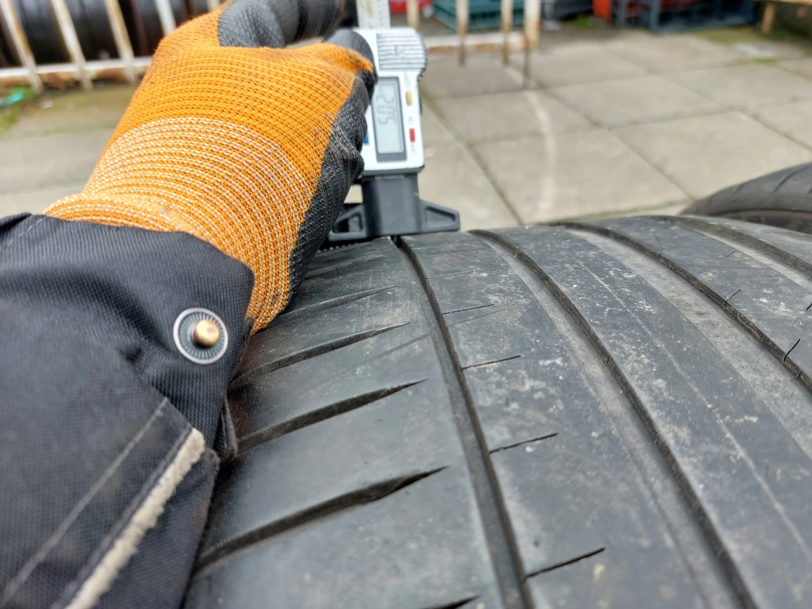  245/35R18 | Mobile.bg   3