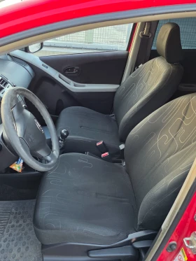 Toyota Yaris 1.33/6ск/газ/обслужена, снимка 8