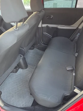 Toyota Yaris 1.33/6ск/газ/обслужена, снимка 9