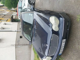 Mercedes-Benz C 200, снимка 3