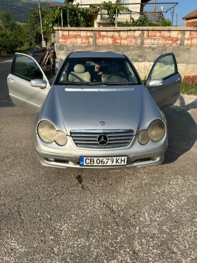 Mercedes-Benz C 220, снимка 1