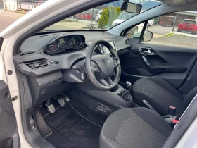 Peugeot 208 1.2i-Euro 6b, снимка 7