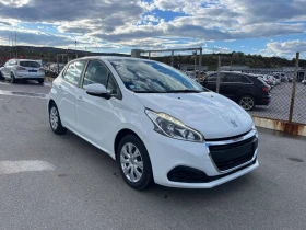 Peugeot 208 1.2i-Euro 6b, снимка 1