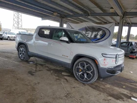 ����� �� �������� �� Rivian R1T ADVENTURE
