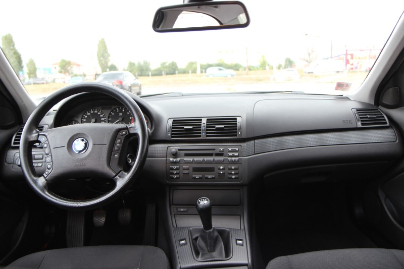 BMW 318 i, снимка 4 - Автомобили и джипове - 45752892