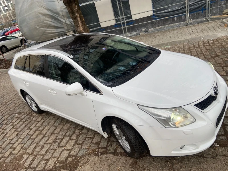 Toyota Avensis 2.0 D4D, снимка 9 - Автомобили и джипове - 44718812