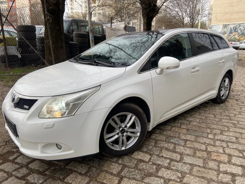 Toyota Avensis 2.0 D4D, снимка 1 - Автомобили и джипове - 44718812