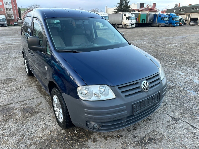 VW Caddy, снимка 3 - Автомобили и джипове - 45031523