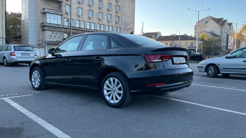 Audi A3 1.6 TDI Berline, снимка 3 - Автомобили и джипове - 48032570