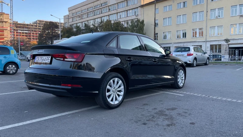 Audi A3 Седан 1.6 TDI, снимка 3 - Автомобили и джипове - 48952498