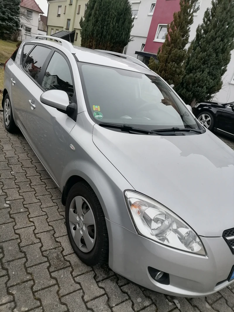 Kia Ceed Wagon, снимка 4 - Автомобили и джипове - 47188035