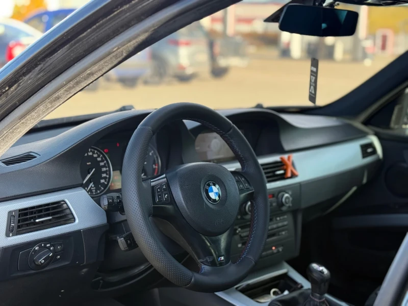 BMW 320 М-пакет сменени вериги, снимка 10 - Автомобили и джипове - 49425074