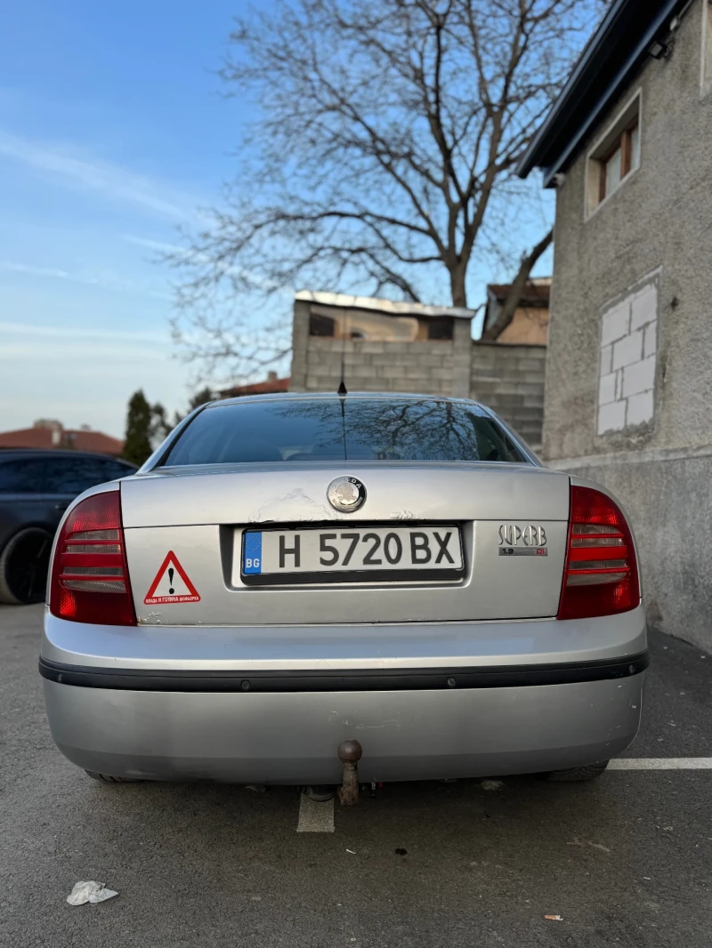 Skoda Superb 1.9 TDI, снимка 2 - Автомобили и джипове - 49454186