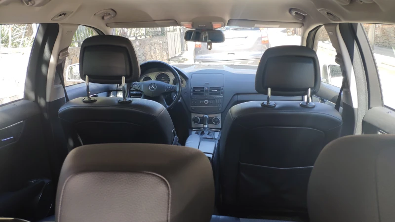 Mercedes-Benz C 180, снимка 9 - Автомобили и джипове - 51823645