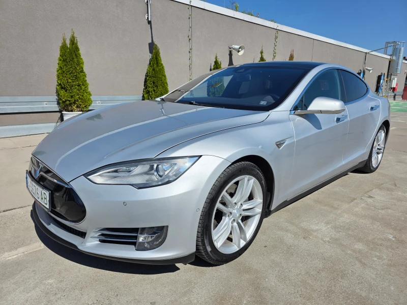 Tesla Model S 90D-AWD-EU-Free Supercharging