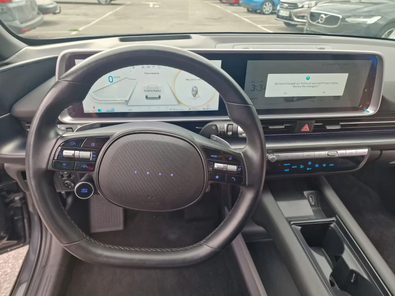 Hyundai Ioniq 6 ELEKTRO/325HP/PANO/360/NAVI/LED/KLESS/436g, снимка 10 - Автомобили и джипове - 52042514