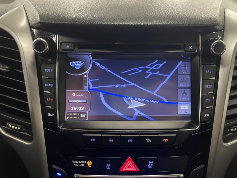 Hyundai I30 Wagon COMFORT, снимка 13 - Автомобили и джипове - 52582939