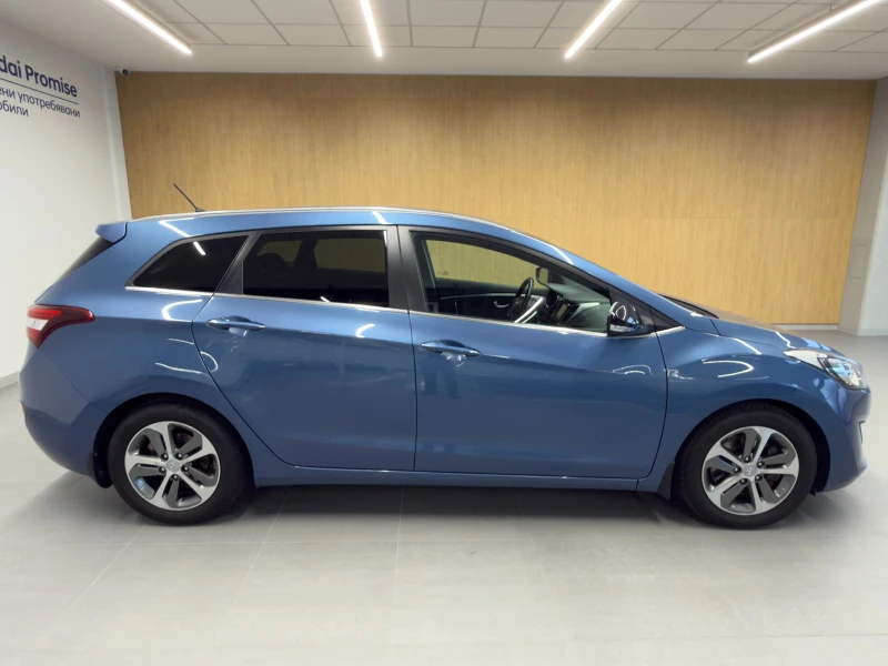 Hyundai I30 Wagon COMFORT, снимка 6 - Автомобили и джипове - 52582939