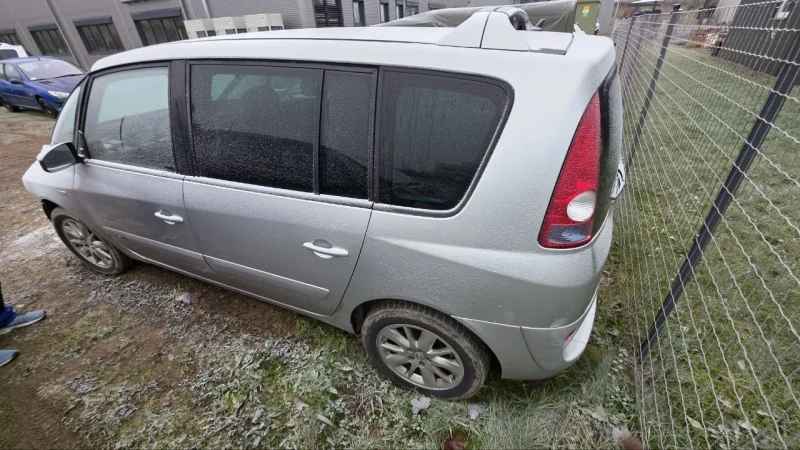 Renault Espace 2.0t f4r , снимка 3 - Автомобили и джипове - 53142107