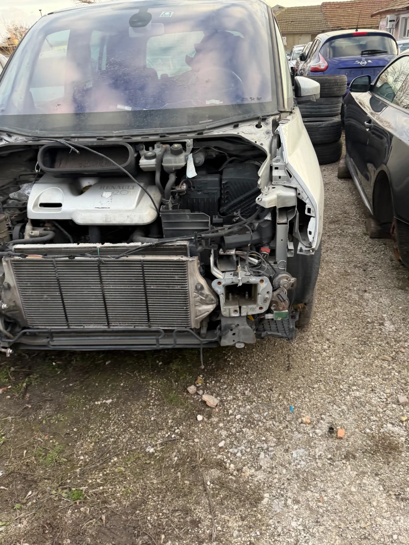 Renault Espace 2.0t f4r , снимка 12 - Автомобили и джипове - 53142107