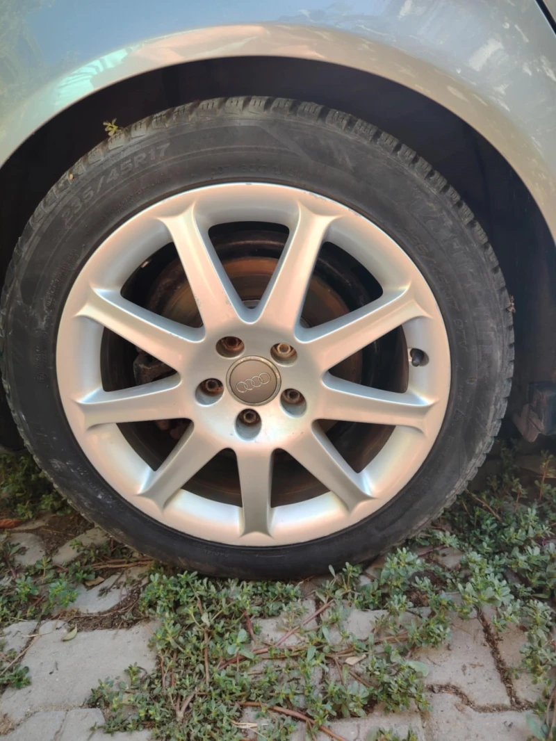 Audi A4, снимка 8 - Автомобили и джипове - 53143688