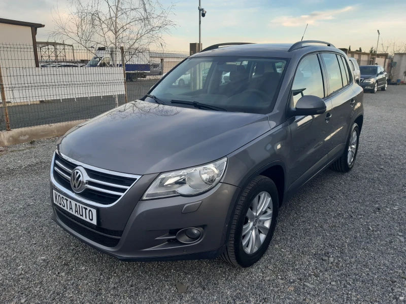 VW Touran КАТО НОВ, снимка 9 - Автомобили и джипове - 53539290