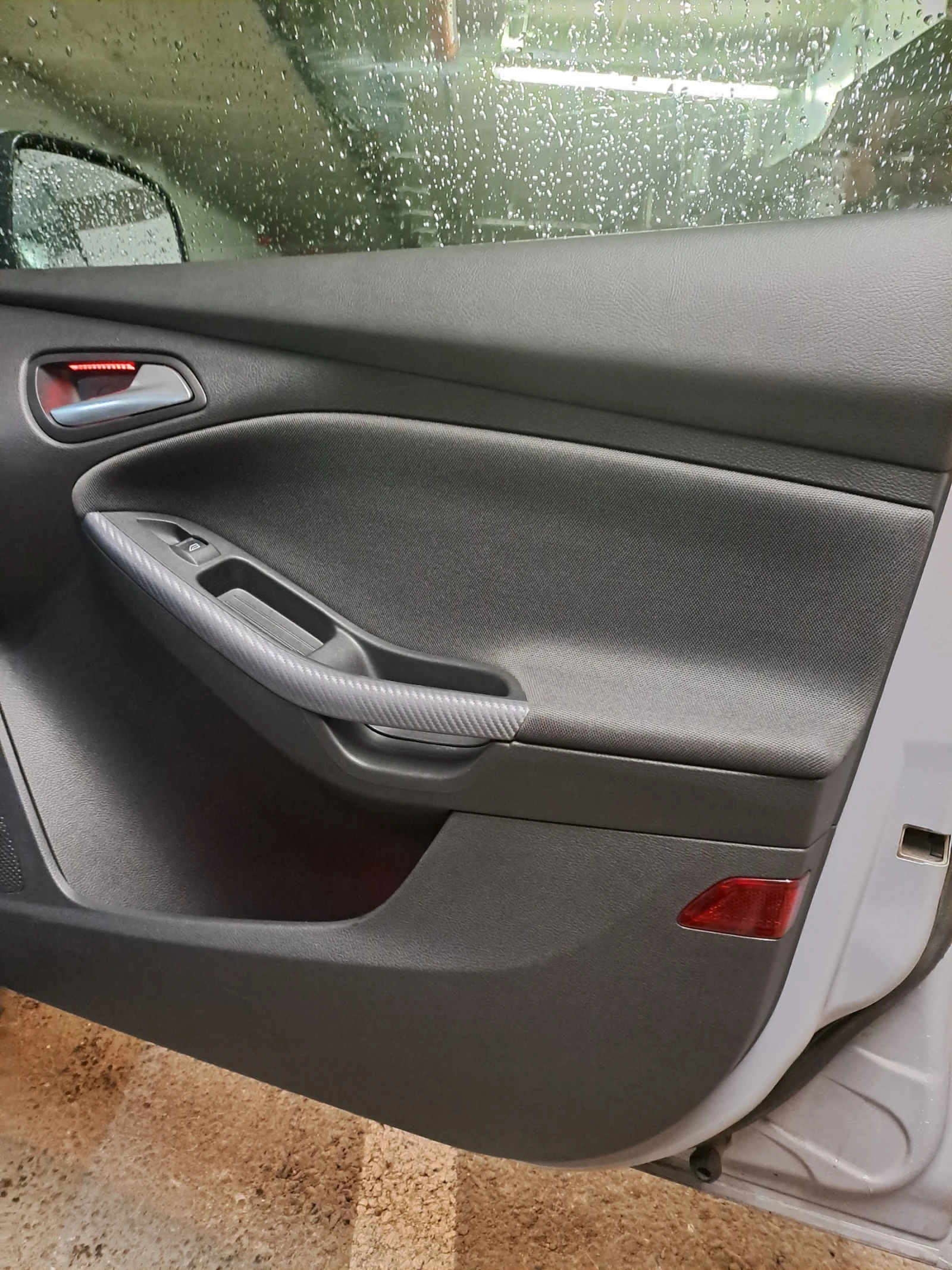 Ford Focus  - изображение 8