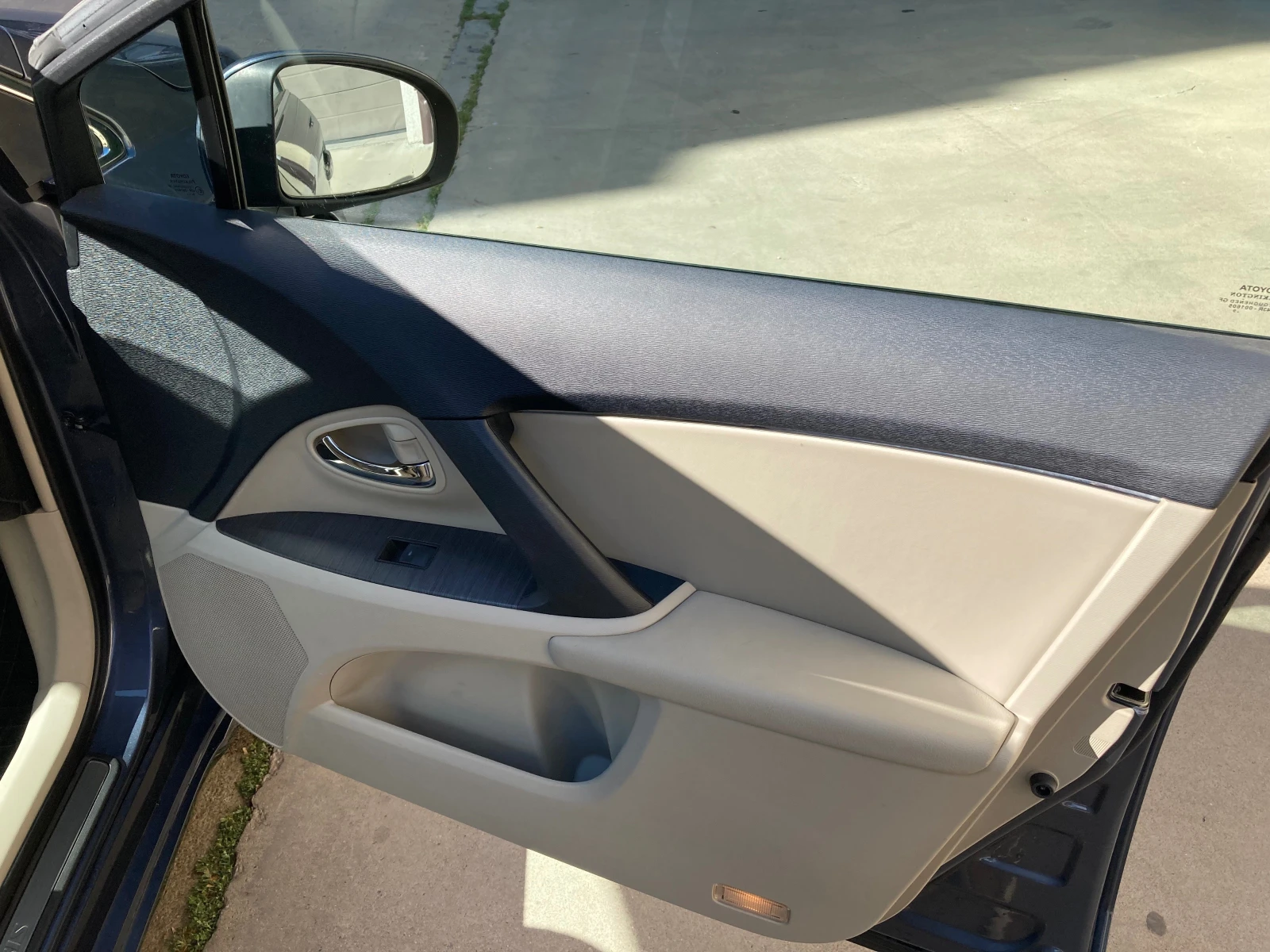 Toyota Avensis 2.2D Automatic NAVI Panorama  - изображение 9