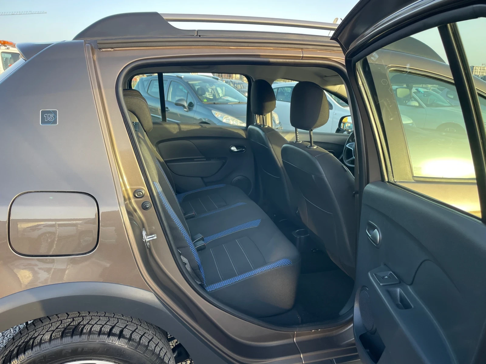 Dacia Sandero 1.0  Бензин ГАЗ STEPWAY - изображение 10