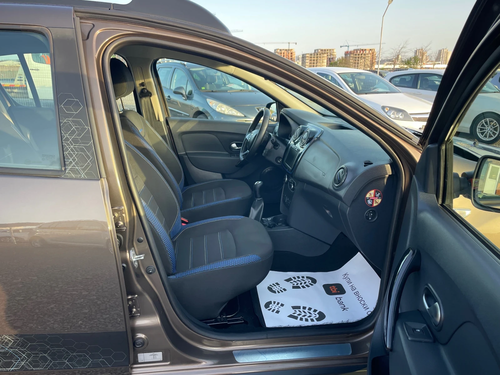 Dacia Sandero 1.0  Бензин ГАЗ STEPWAY - изображение 9