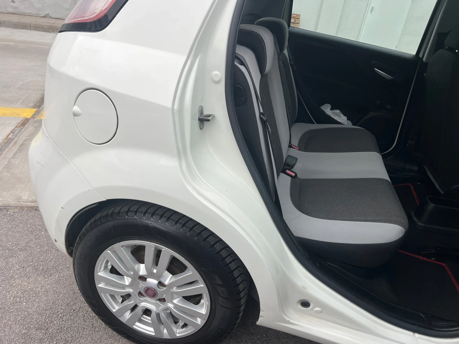 Fiat Punto EVO 1.4LPG  �������� ��� | Mobile.bg � ����������� 14