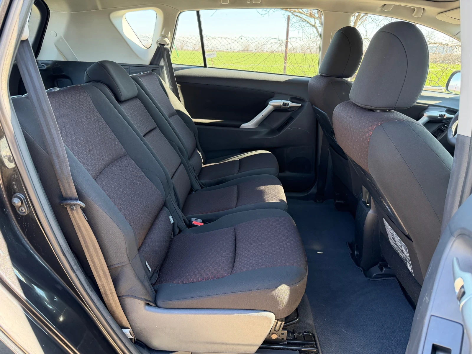 Toyota Verso 2.0 D4D | Mobile.bg � ����������� 12